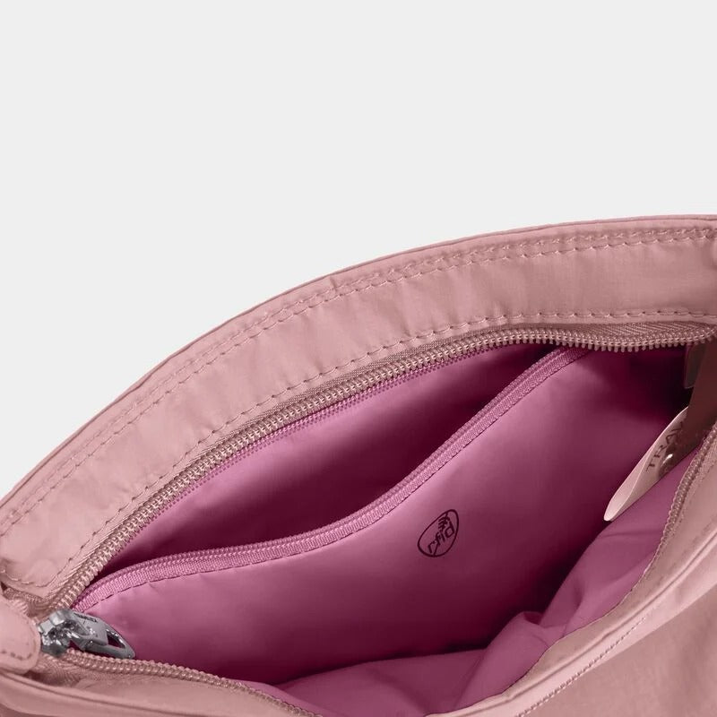 Travelon Roam Anti-Theft Small Crossbody 50