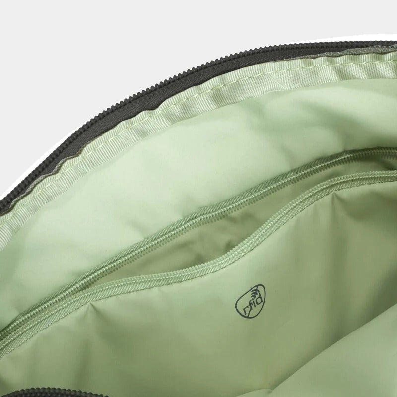 Travelon Roam Anti-Theft East/West Crossbody 21