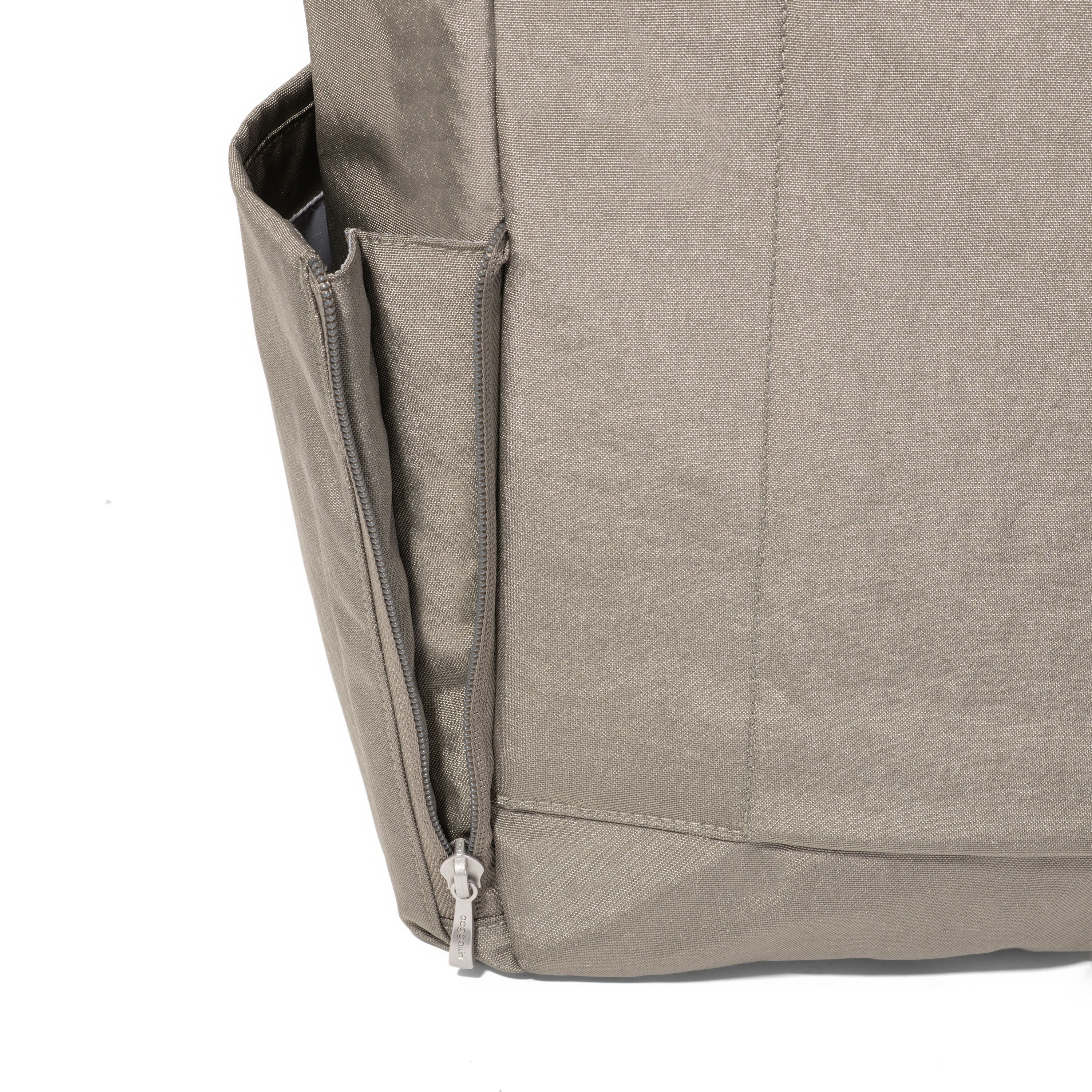 Modern All Time Tote 21
