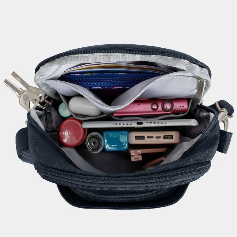 Travelon Anti-Theft Classic Travel Bag 43