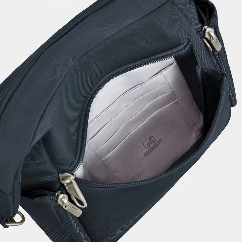Travelon Anti-Theft Classic Messenger 59