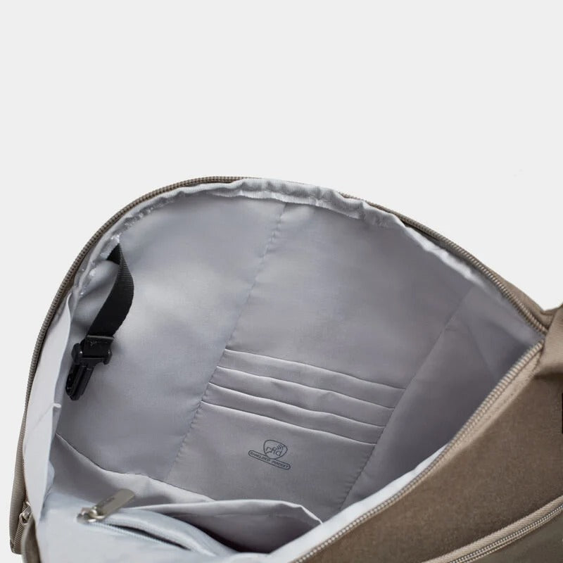 Travelon Anti-Theft Classic Crossbody 9