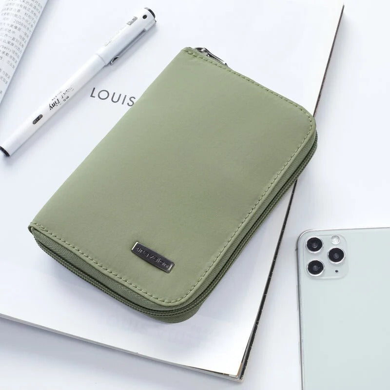 Travelon RFID Blocking Passport Zip Wallet 15