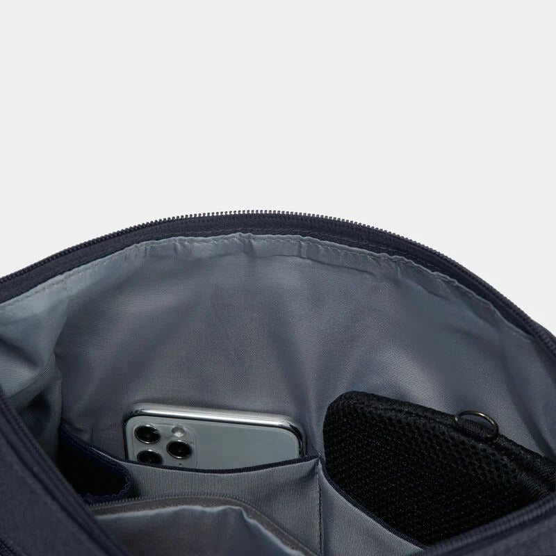 Travelon Anti-Theft Metro Crossbody 40