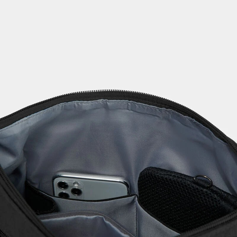 Travelon Anti-Theft Metro Crossbody 17