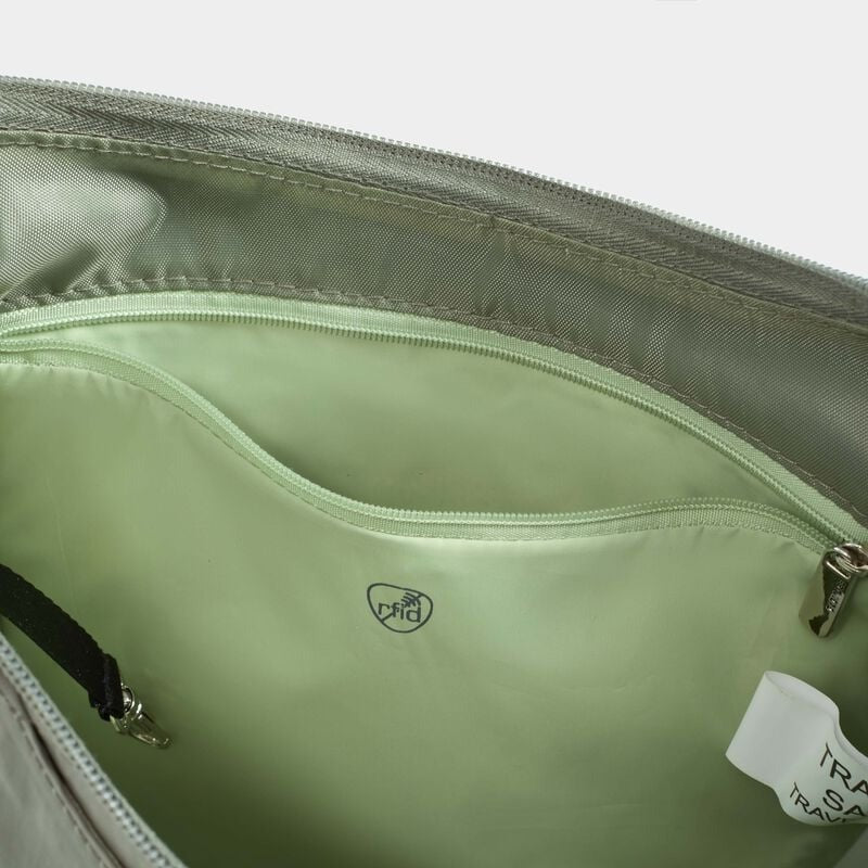 Travelon Roam Anti-Theft Medium Crossbody 35