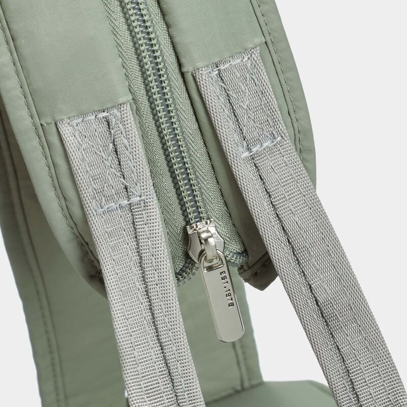 Travelon Roam Anti-Theft Convertible Backpack/Sling 27