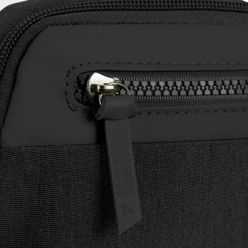 Travelon Anti-Theft Metro Convertible Small Crossbody 18