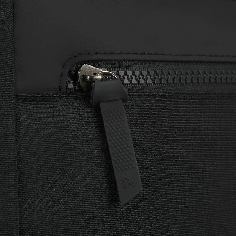 Travelon Anti-Theft Metro Saddle Crossbody 28