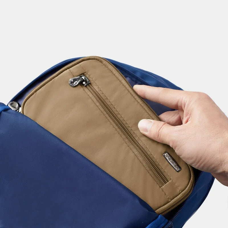 Travelon RFID Blocking Family Passport Wallet 31