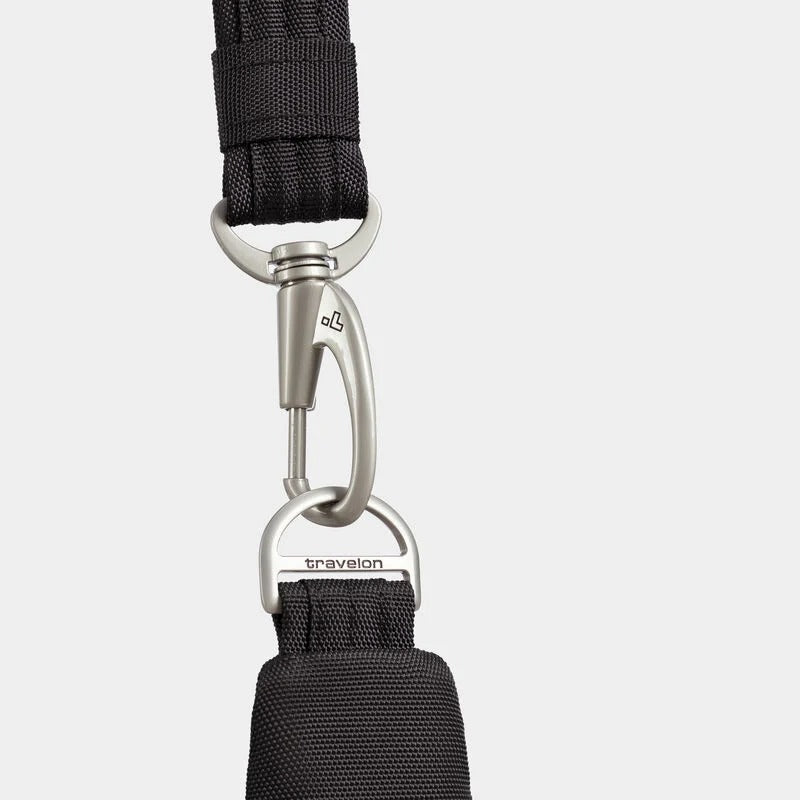 Travelon Anti-Theft Classic Messenger 49