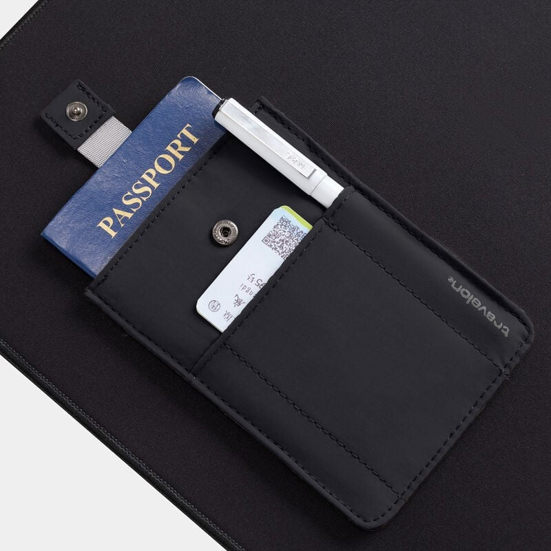 Travelon RFID Blocking Pull-Up Passport Holder 12