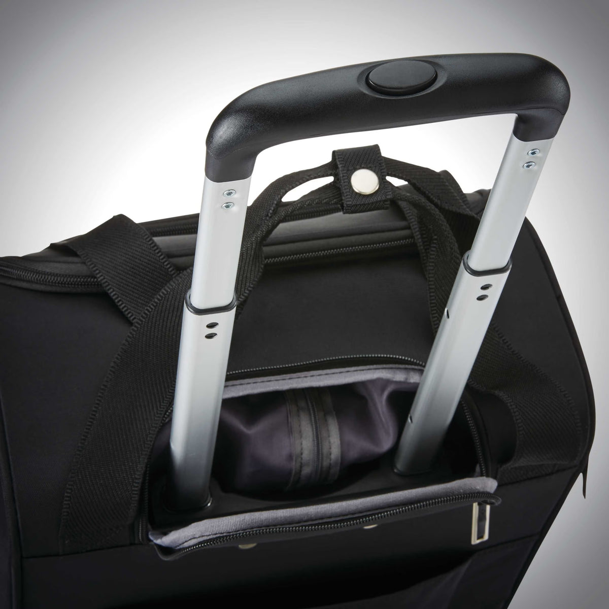 Samsonite Spinner Underseater with USB Port 9
