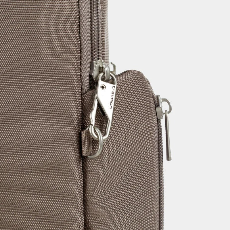 Travelon Anti-Theft Classic Travel Bag 6