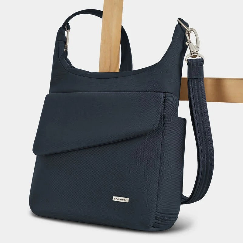 Travelon Anti-Theft Classic Messenger 62