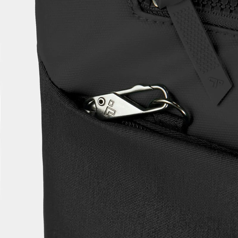 Travelon Anti-Theft Metro Crossbody 20