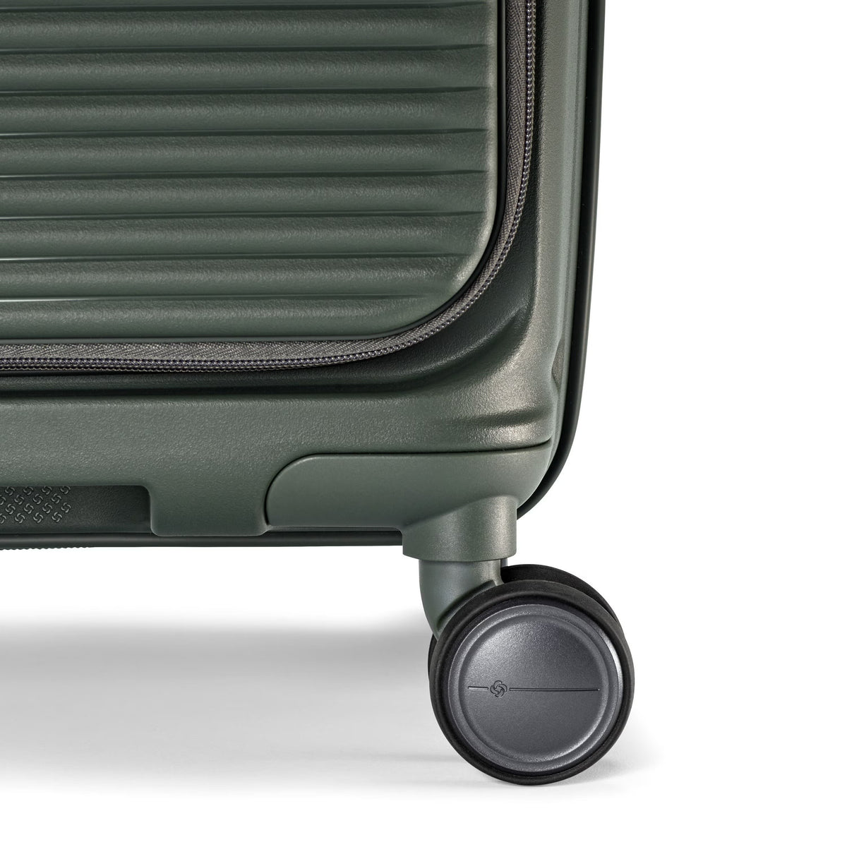 Samsonite Paralux Carry-on 7