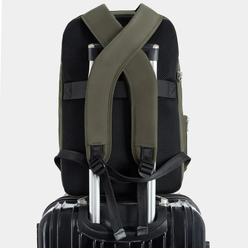 Travelon Anti-Theft Classic Large Backpack 13