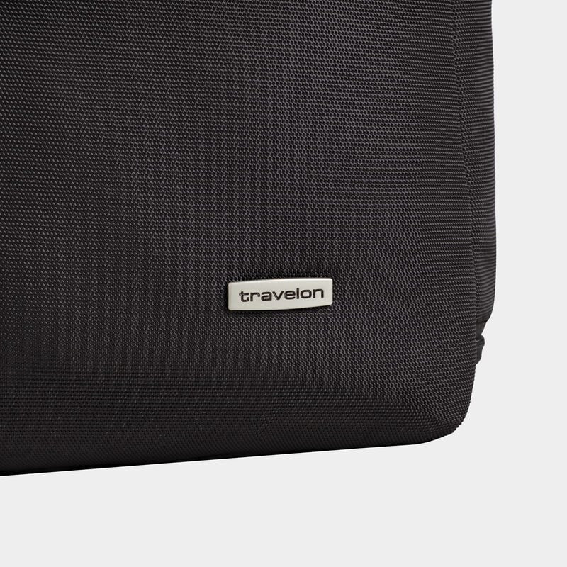 Travelon Anti-Theft Classic Messenger 41