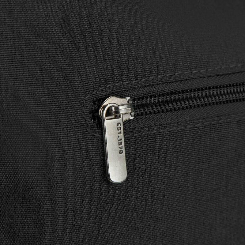 Travelon Anti-Theft Metro Crossbody 22