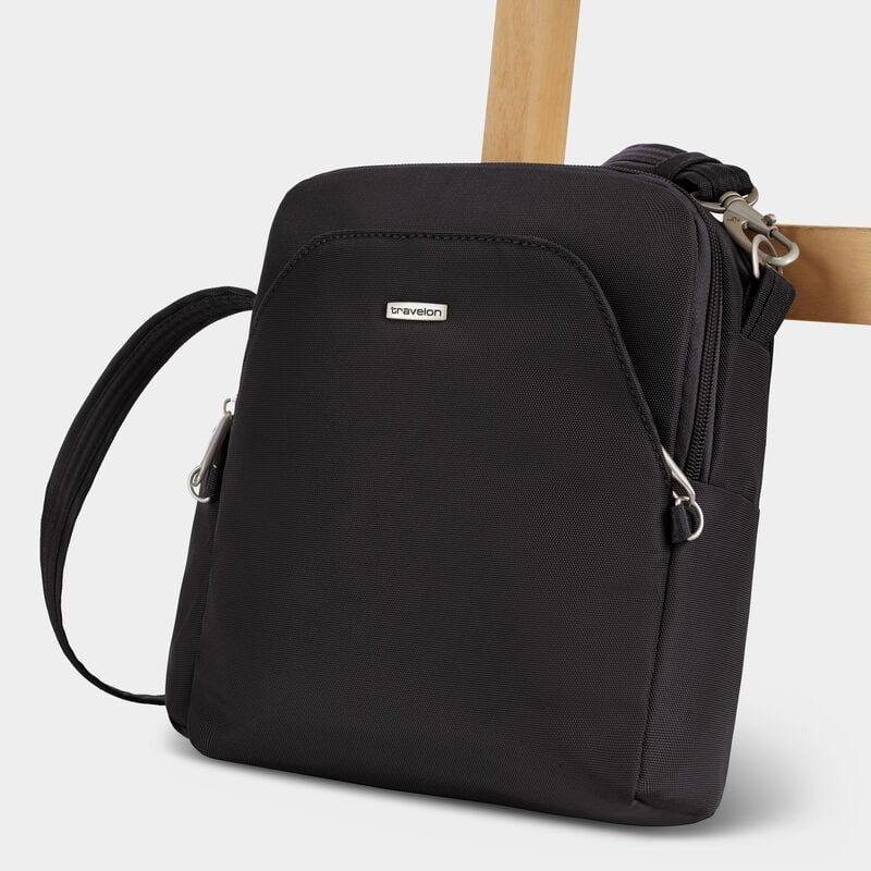 Travelon Anti-Theft Classic Travel Bag 21