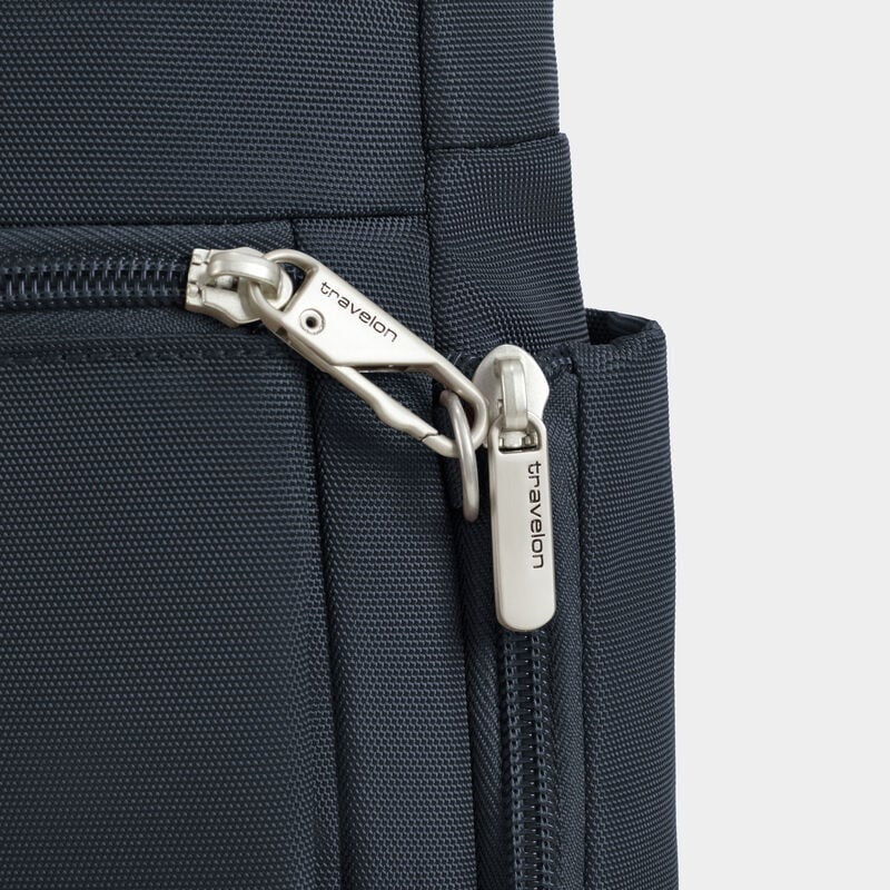 Travelon Anti-Theft Classic Messenger 55
