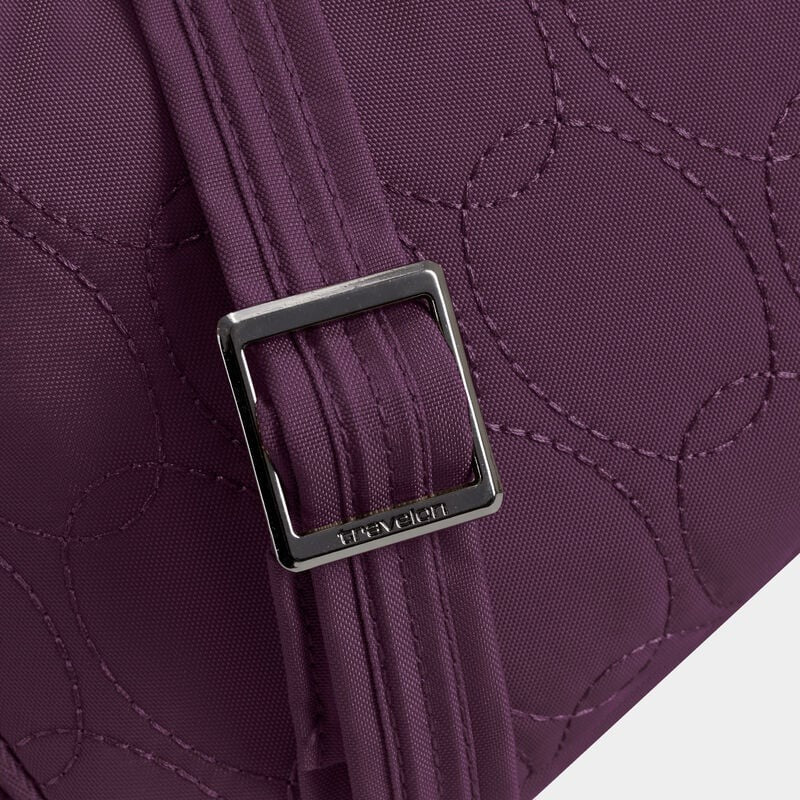 Travelon Runways Anti-Theft Double Compartment Crossbody 39