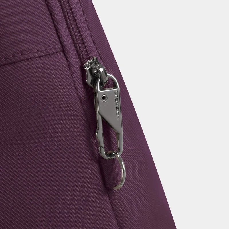 Travelon Runways Anti-Theft Compact Backpack 65