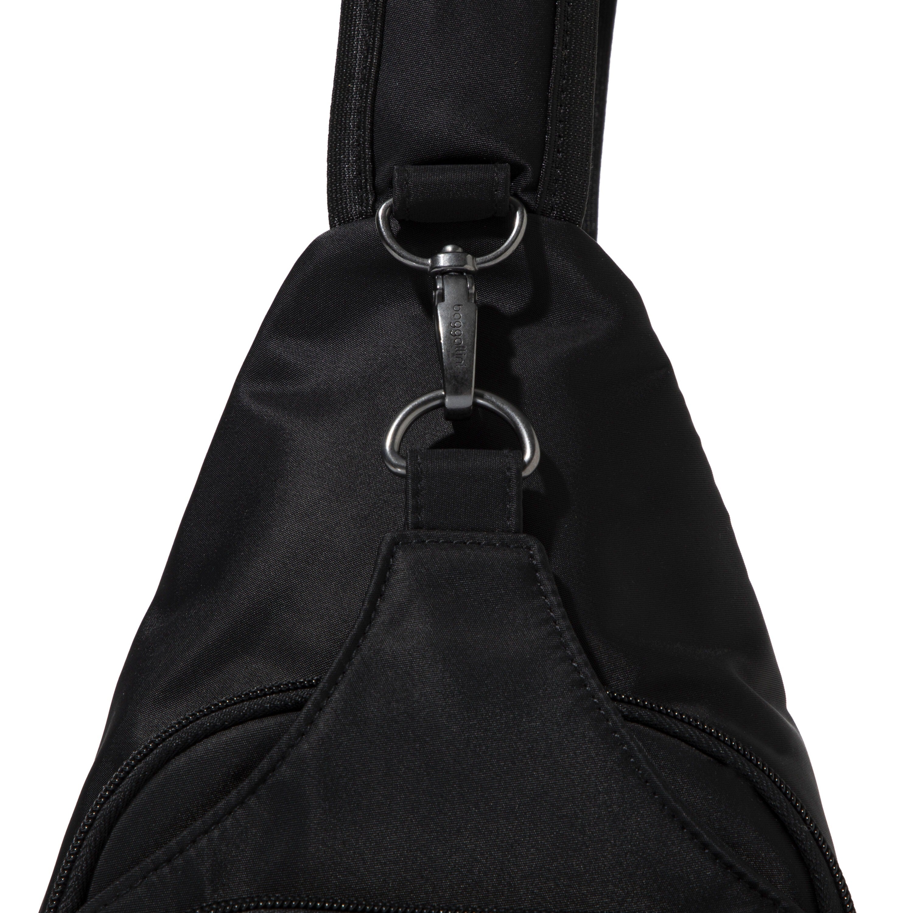 Baggallini Central Park Sling 37