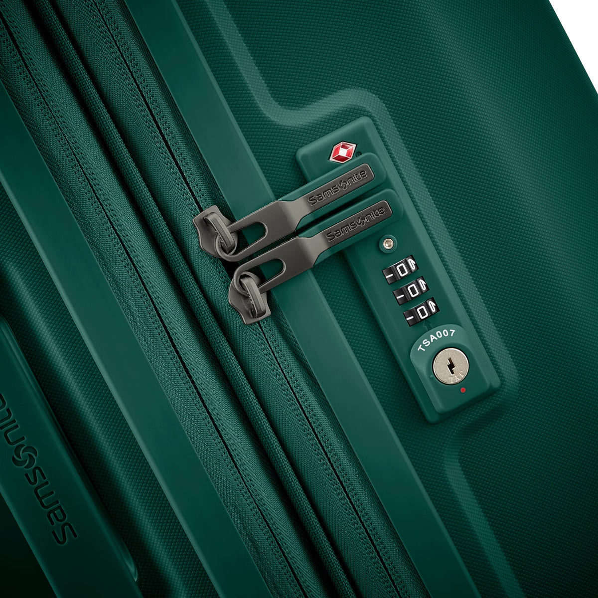 Samsonite Outline Pro Moyen 22