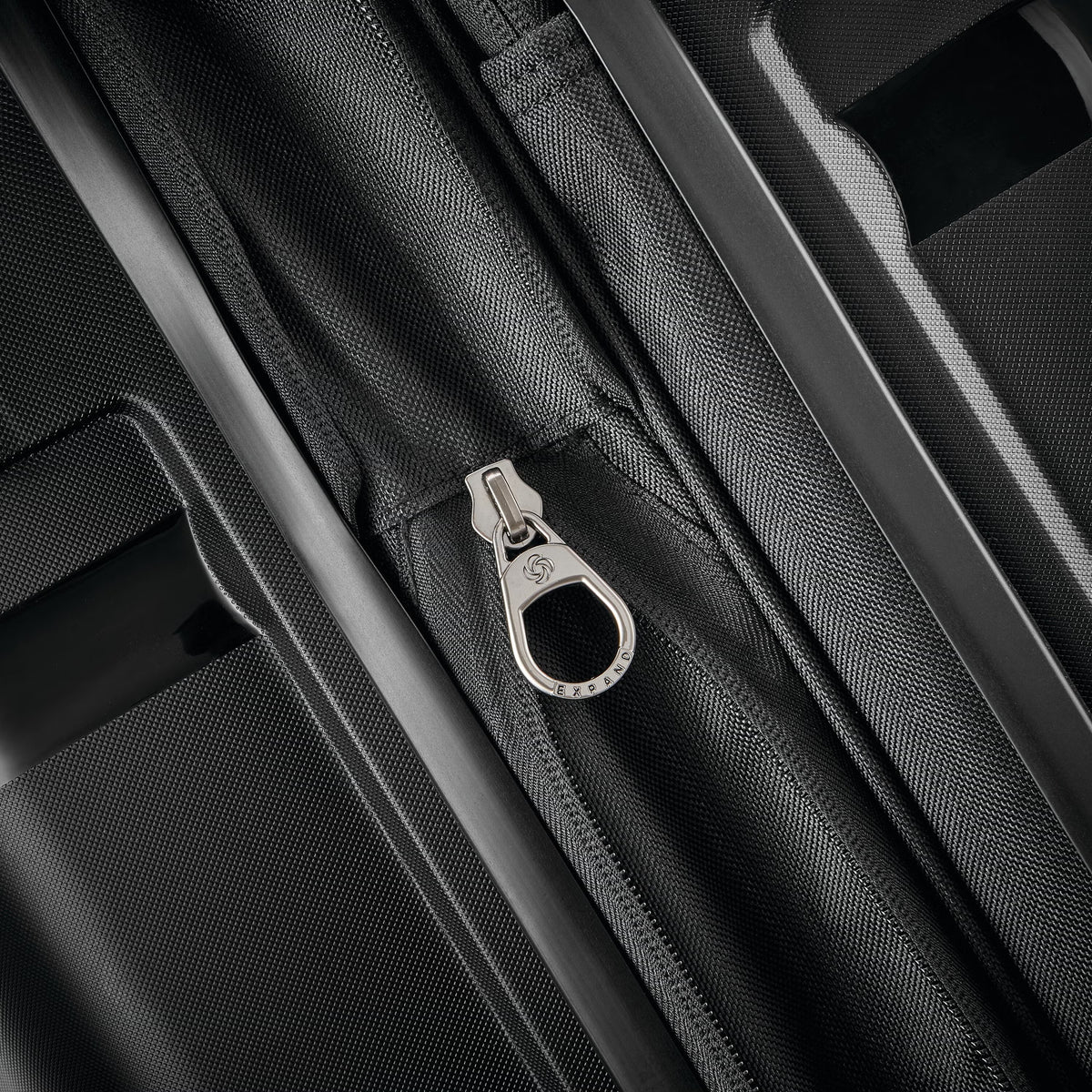 Samsonite Outline Pro Moyen 12