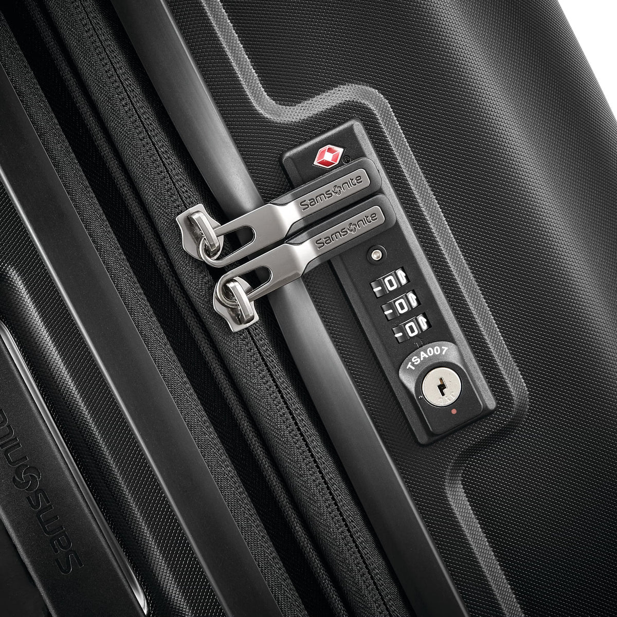Samsonite Outline Pro Moyen 13