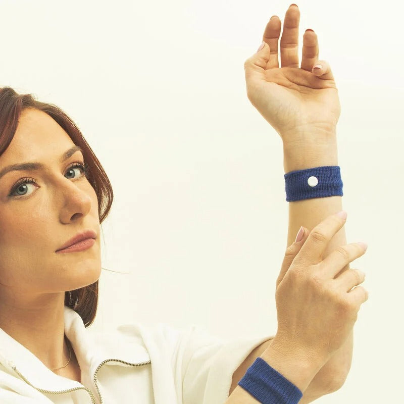 Travelon Motion Sickness Relief Wristbands 4