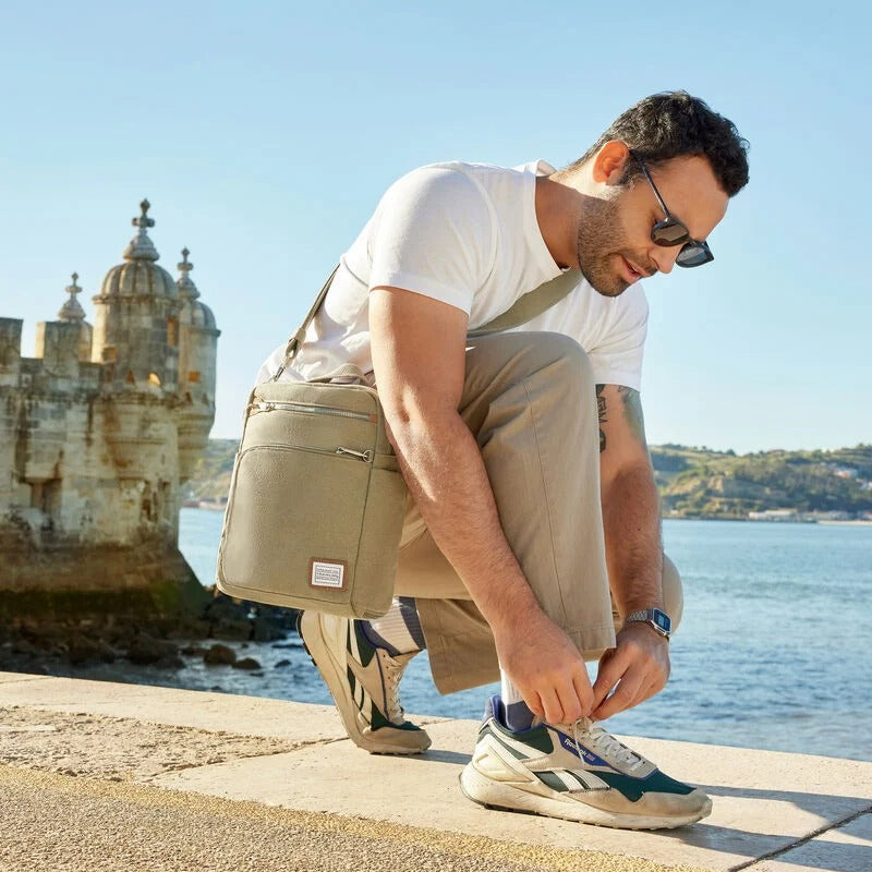 Travelon Anti-Theft Heritage Tour Bag 25