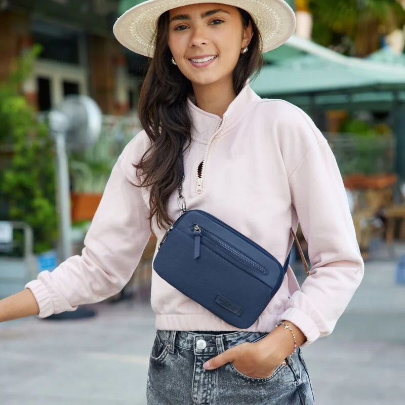 Travelon Anti-Theft Metro Convertible Small Crossbody 20