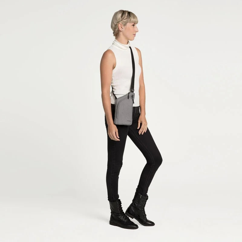 Sac bandoulière fin Travelon 3