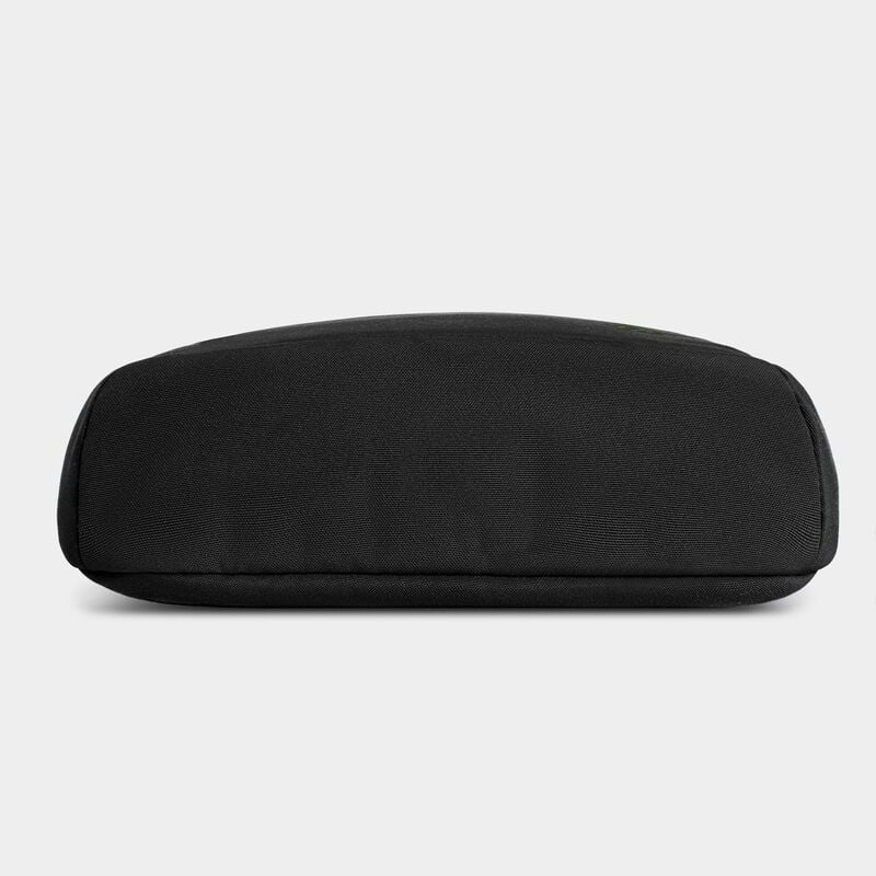 Travelon Voyages Anti-Theft Slim Bag 24