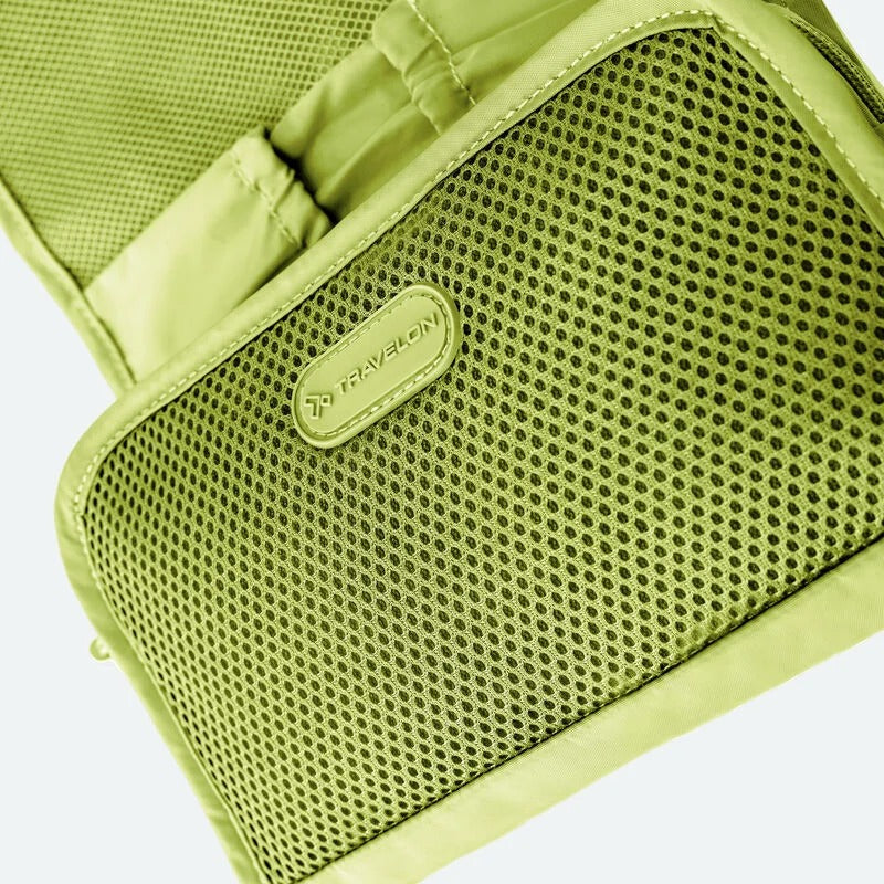 Travelon Compact Tech Organizer 11