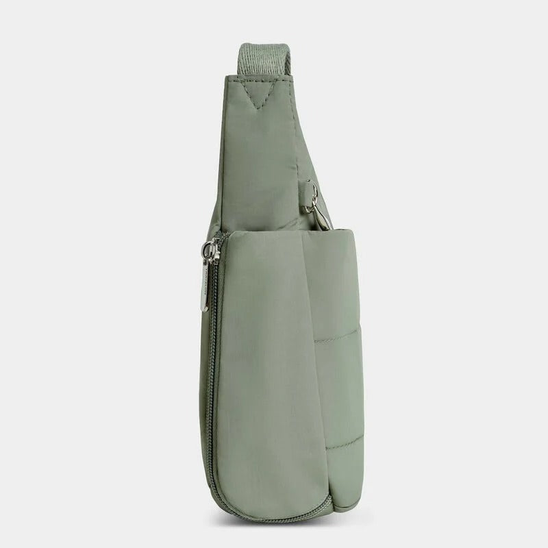 Travelon Roam Anti-Theft Medium Crossbody 39