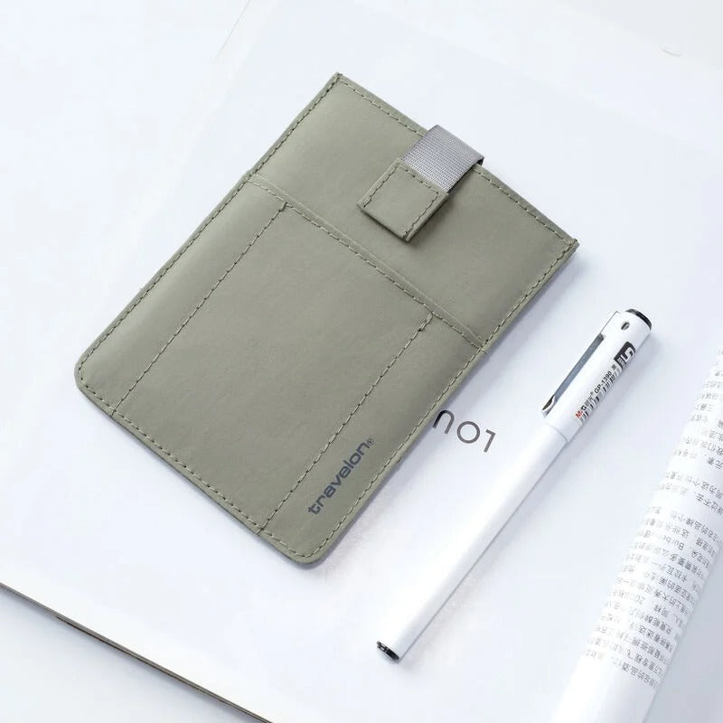 Travelon RFID Blocking Pull-Up Passport Holder 41