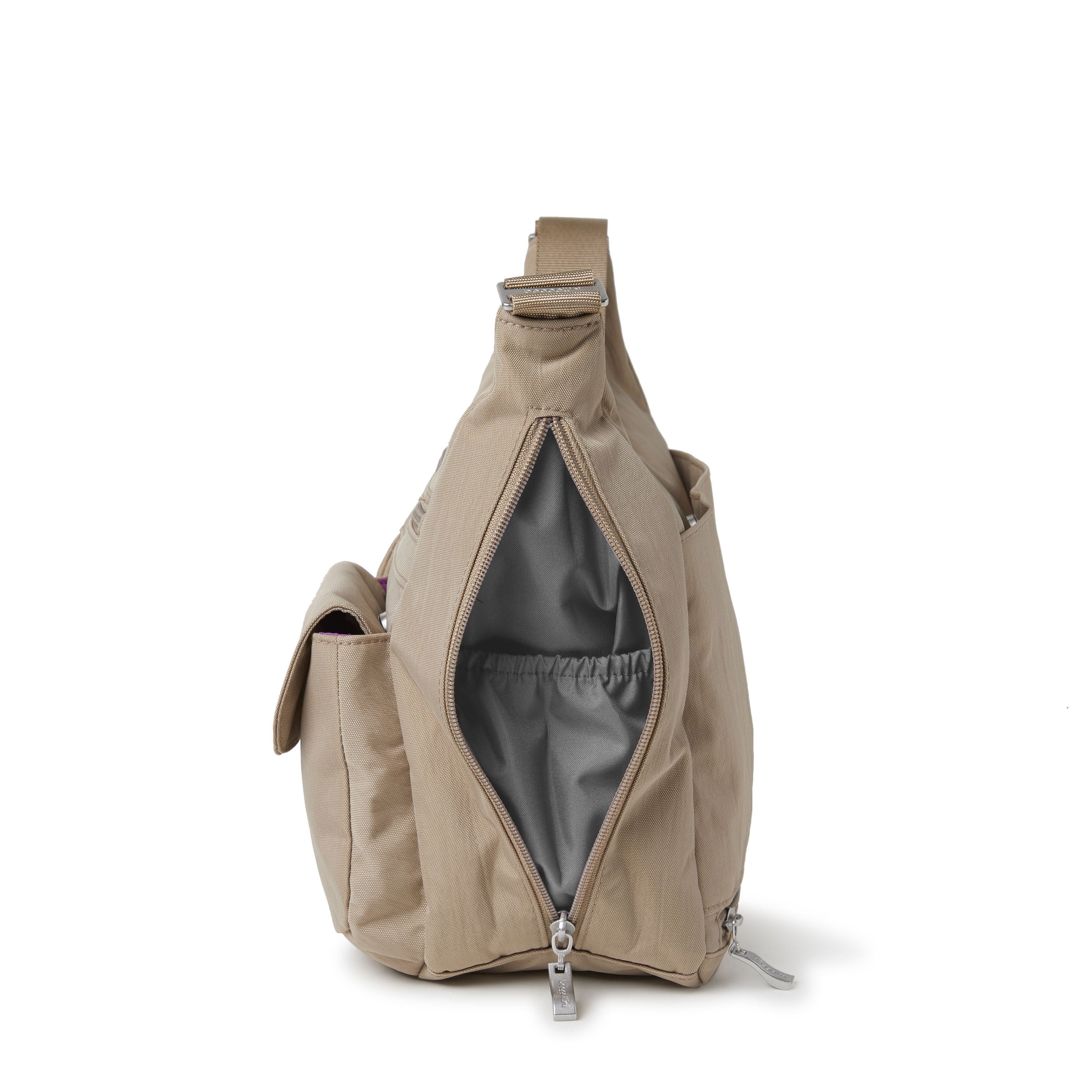 Legacy Everywhere Bagg with RFID Wristlet 8