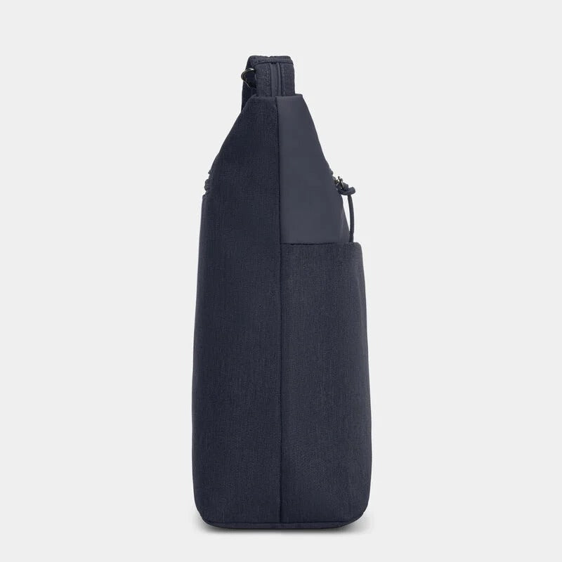 Travelon Anti-Theft Metro Crossbody 35