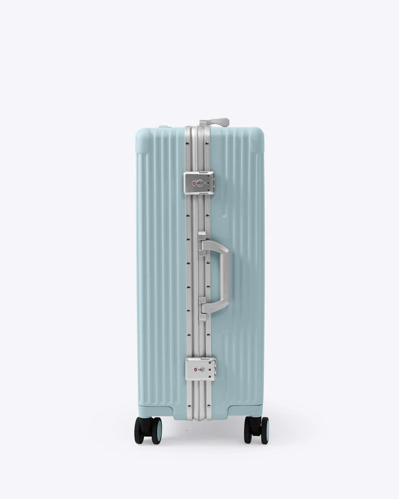 NOBL All-in-One Carry-on 24" 40