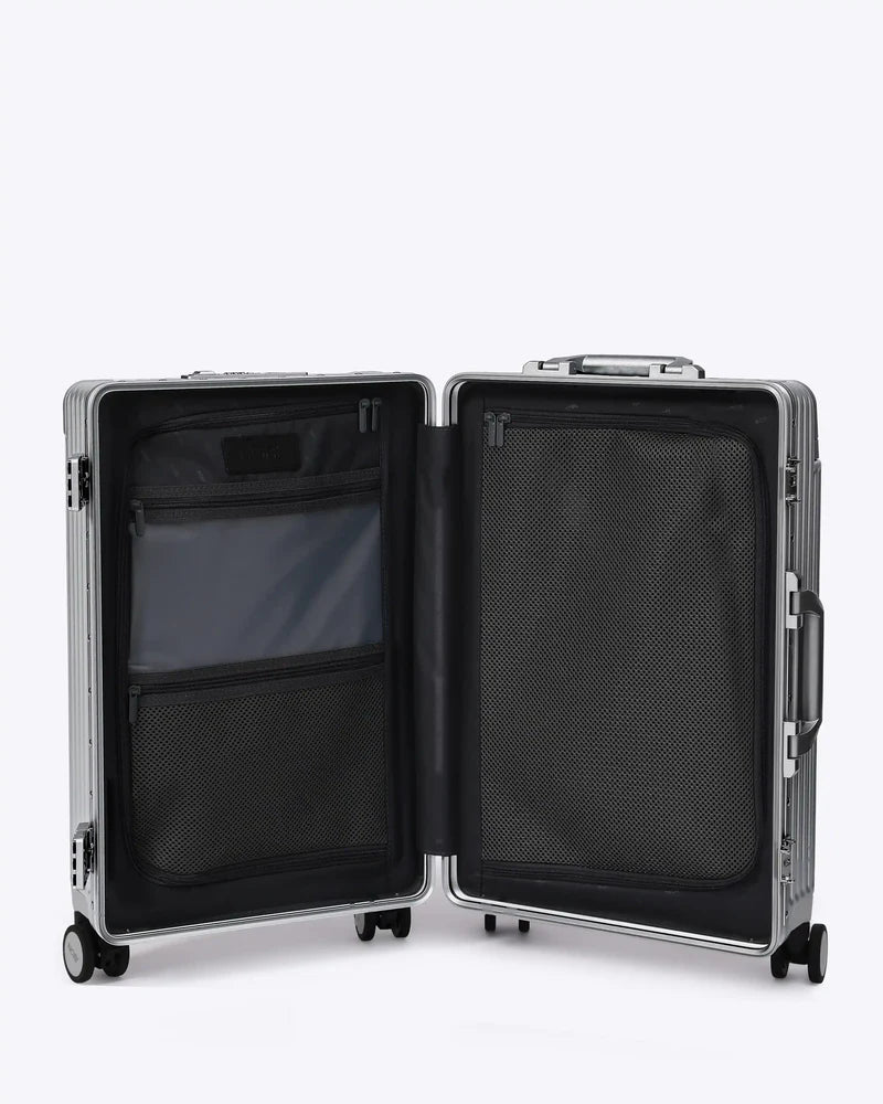 NOBL All-In-One Carry-On Wide Handle 35