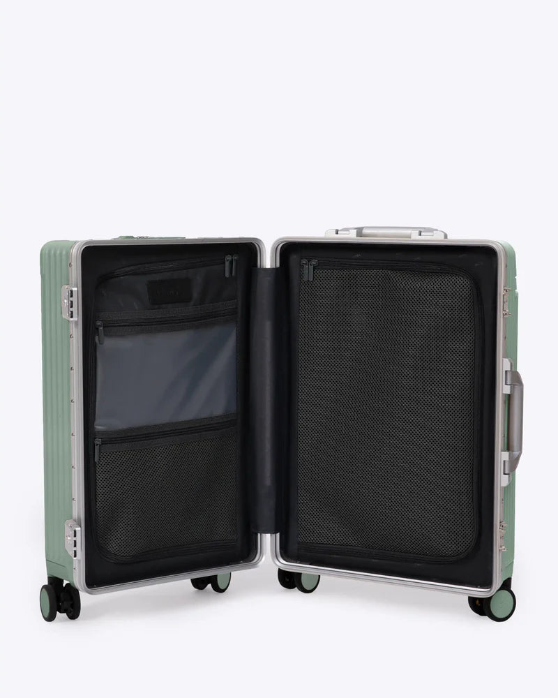 NOBL All-In-One Carry-On Wide Handle 85