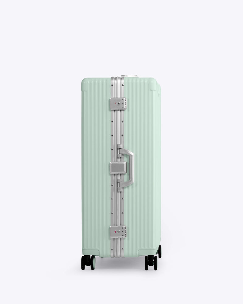 NOBL All-in-One Check-in 80