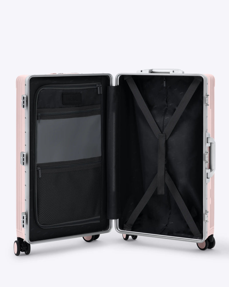 NOBL All-in-One Check-in 112