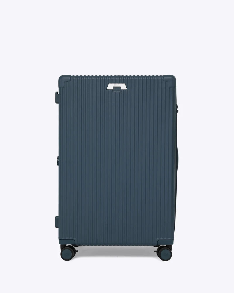NOBL All-in-One Expandable Check-in 4