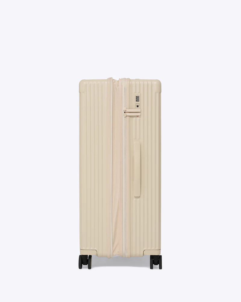 NOBL All-in-One Expandable Check-in 31