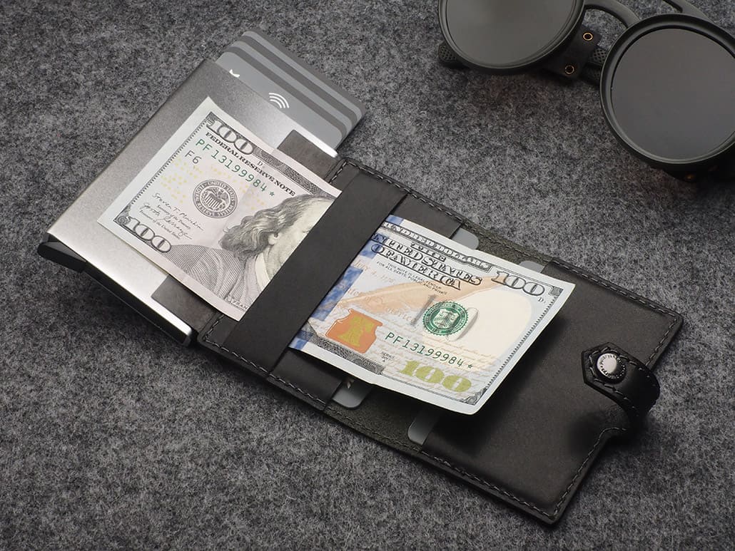 Pularys Easy Air Tag Holder Nomad Leather Black 6